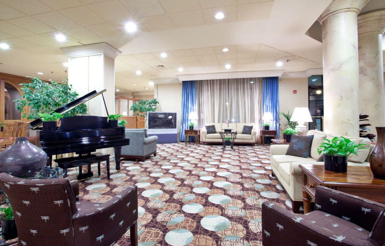 Lynchburg Grand Hotel Экстерьер фото